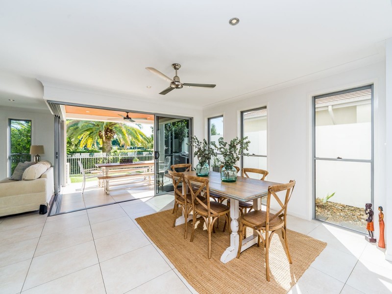 6165 Murten Court, Hope Island QLD 4212