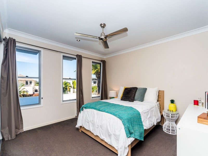 6165 Murten Court, Hope Island QLD 4212