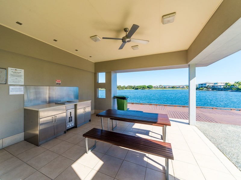 6165 Murten Court, Hope Island QLD 4212
