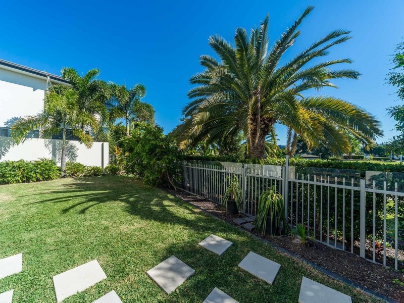6165 Murten Court, Hope Island QLD 4212