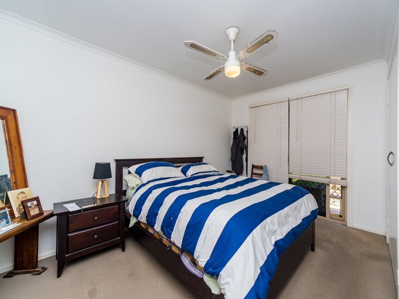 1/37 Government Road, Labrador QLD 4215