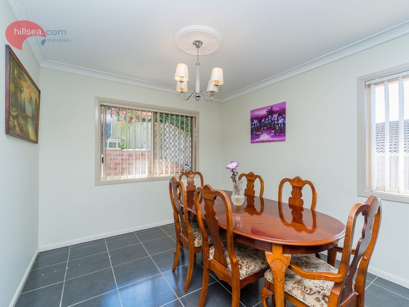 1 Open Drive, Arundel QLD 4214