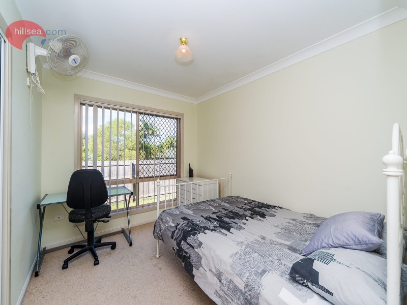 1 Open Drive, Arundel QLD 4214