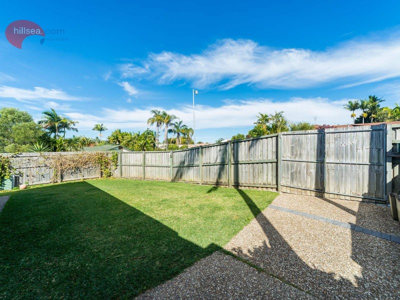 1 Open Drive, Arundel QLD 4214