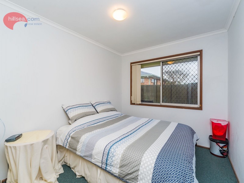 1 & 2/227 Central Street, Labrador QLD 4215