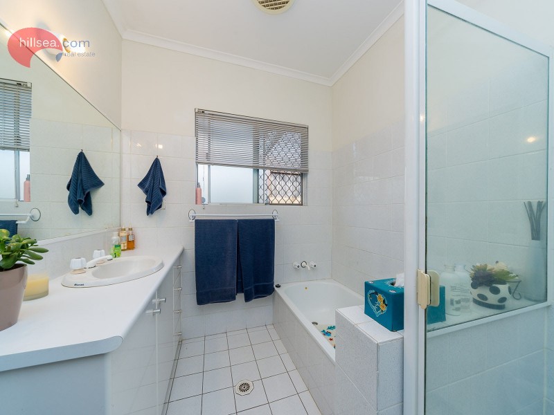 51 Inverness Way, Parkwood QLD 4214