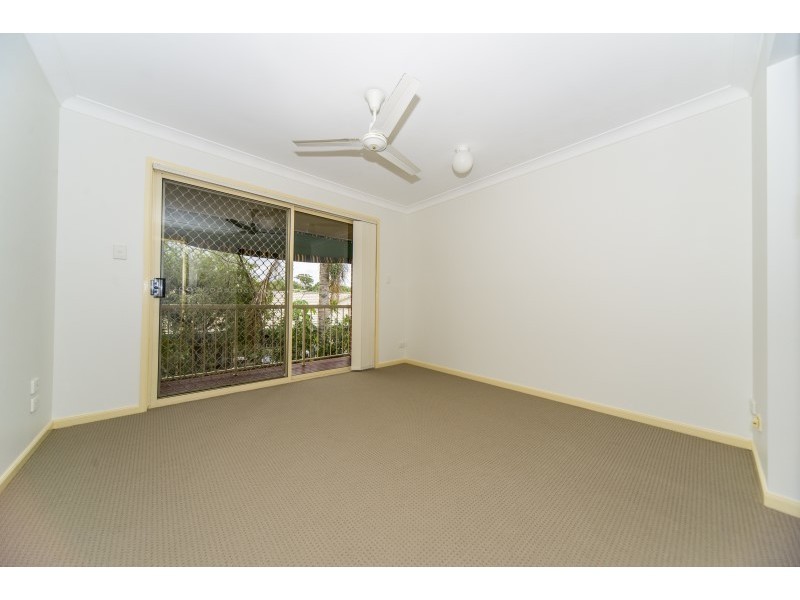 6/2 Brown Street, Labrador QLD 4215