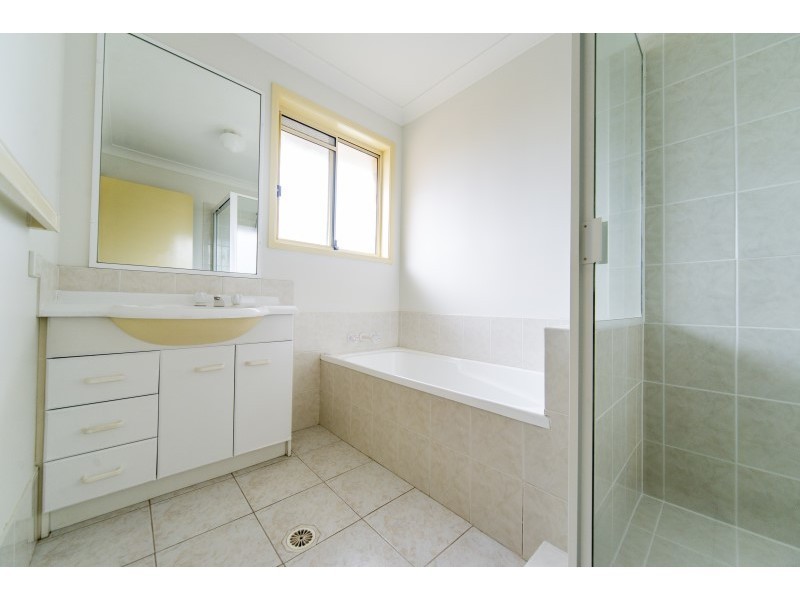 6/2 Brown Street, Labrador QLD 4215