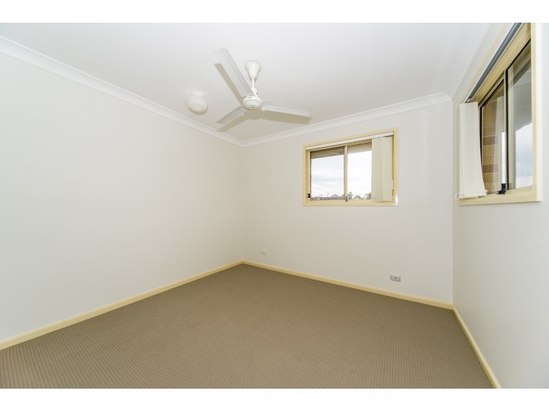 6/2 Brown Street, Labrador QLD 4215