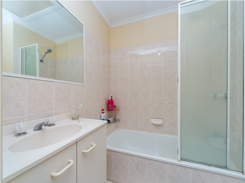 44/63 Olsen Avenue, Labrador QLD 4215