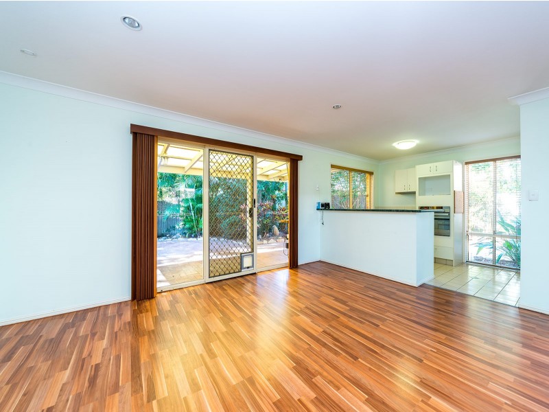 16/482 Pine Ridge Road, Coombabah QLD 4216