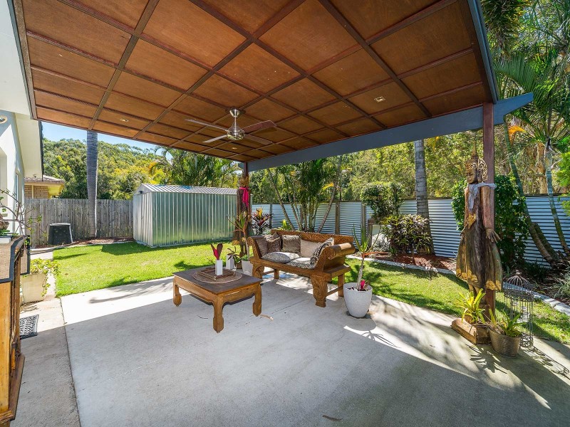 121 Kindra Avenue, Southport QLD 4215