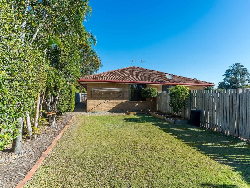2/10 Hentdale Court, Labrador QLD 4215