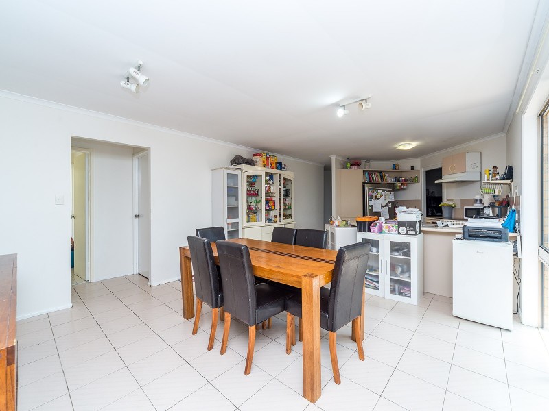 6 Baxter Court, Arundel QLD 4214