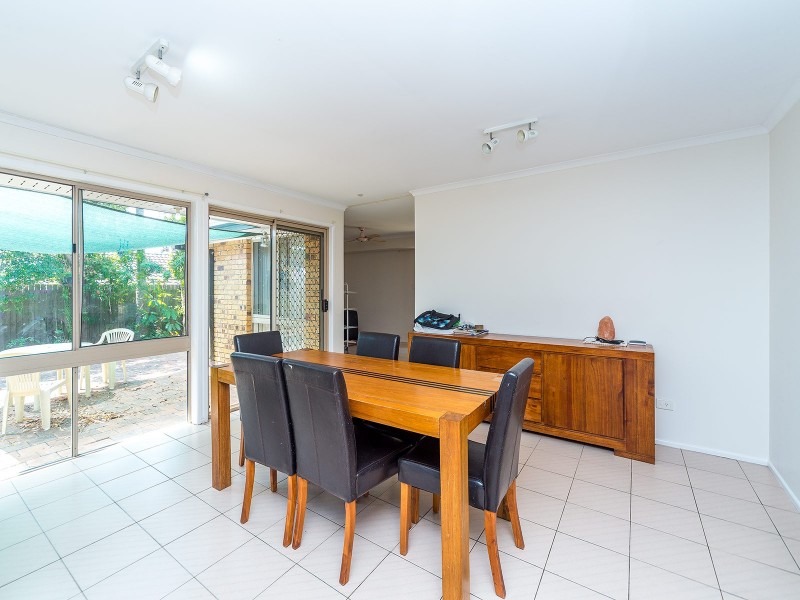 6 Baxter Court, Arundel QLD 4214