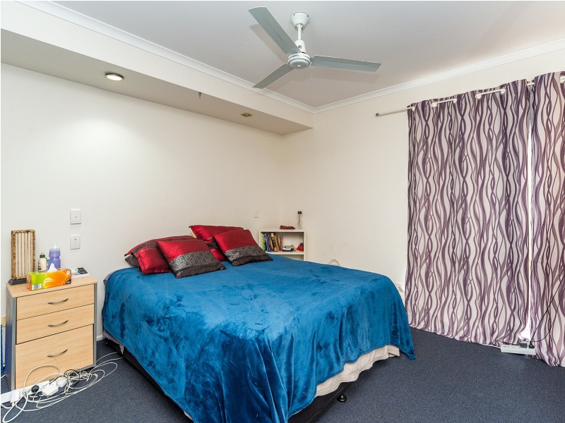 6 Baxter Court, Arundel QLD 4214