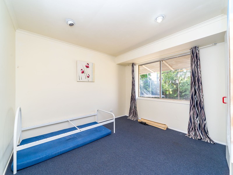 6 Baxter Court, Arundel QLD 4214