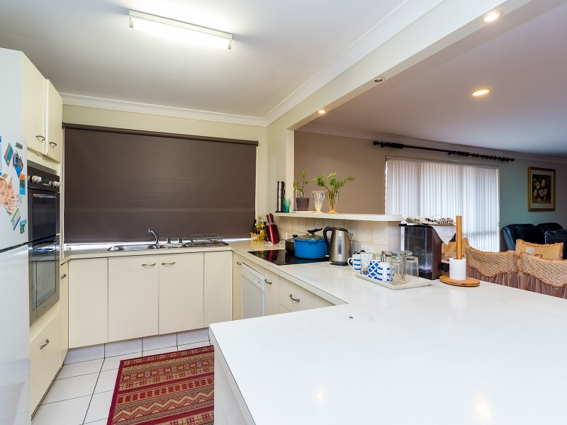 78 Open Drive, Arundel QLD 4214