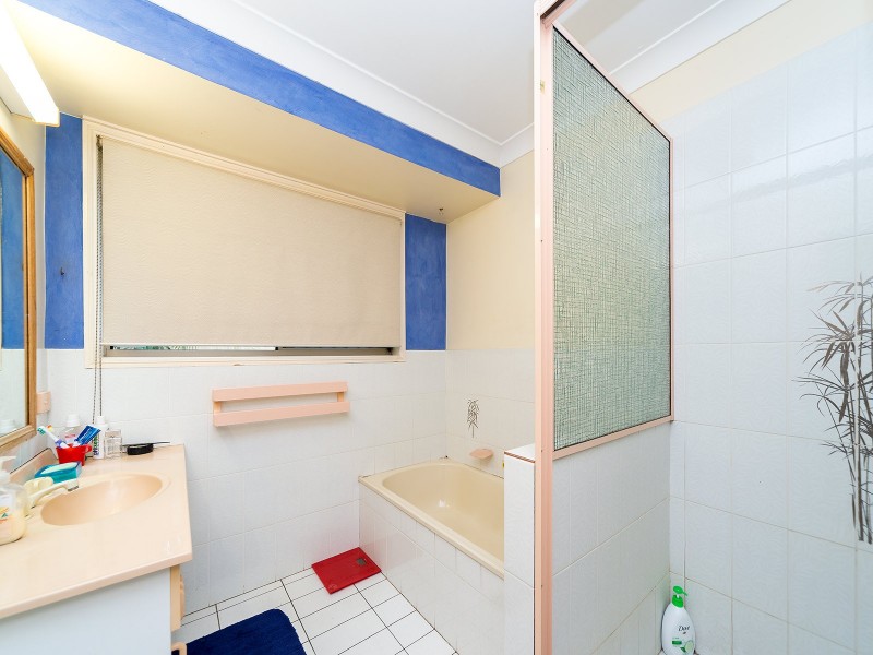 78 Open Drive, Arundel QLD 4214
