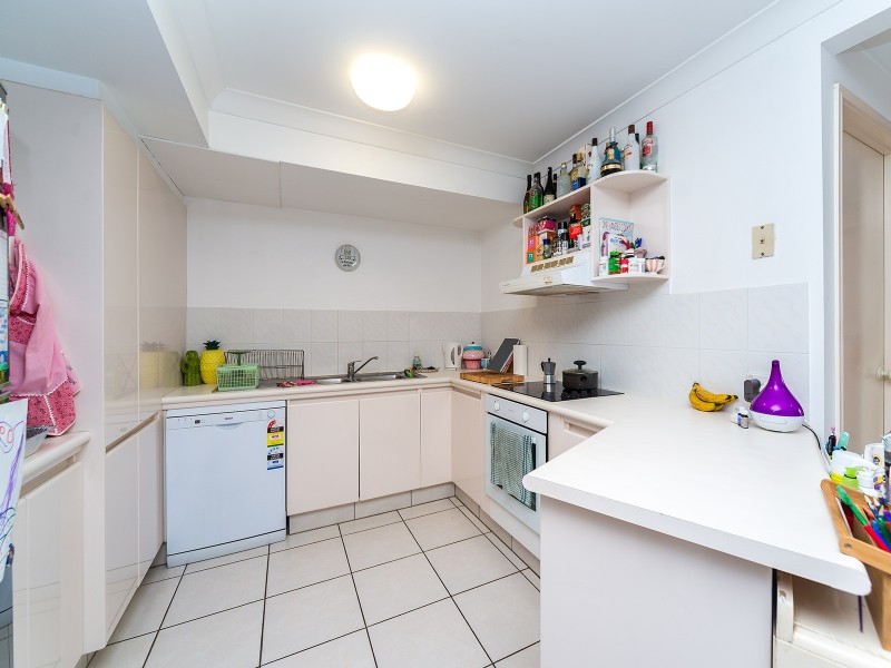 5/146 Central Street, Labrador QLD 4215