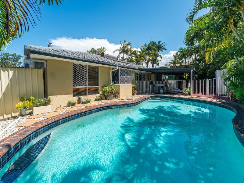 3 Collingwood Court, Arundel QLD 4214