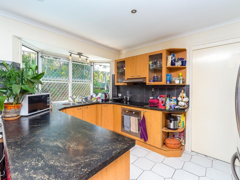 3 Collingwood Court, Arundel QLD 4214