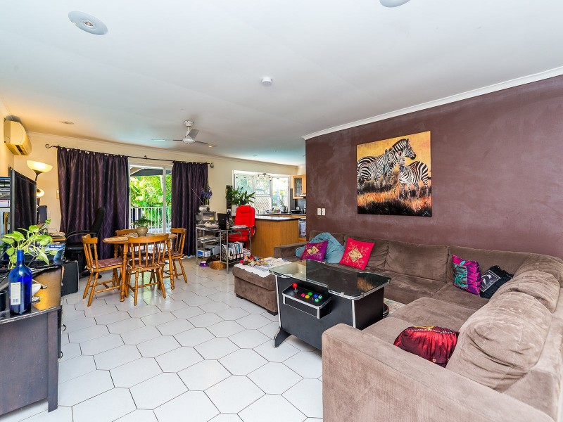 3 Collingwood Court, Arundel QLD 4214