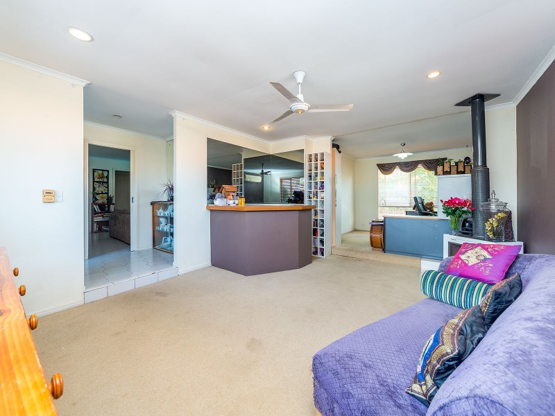 3 Collingwood Court, Arundel QLD 4214