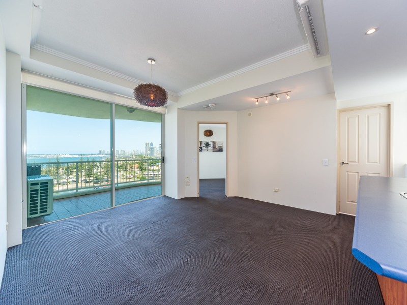 1110/182 Marine Parade, Labrador QLD 4215