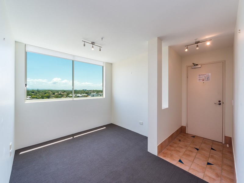 1110/182 Marine Parade, Labrador QLD 4215