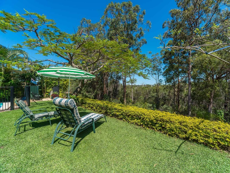 14 Collingwood Court, Arundel QLD 4214