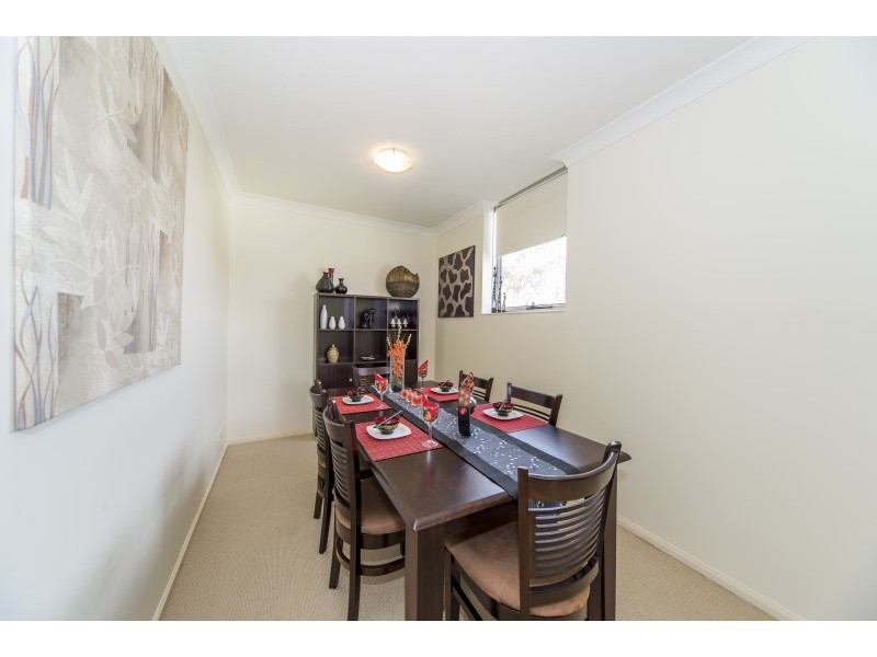 10/5 Carey Lane, Southport QLD 4215