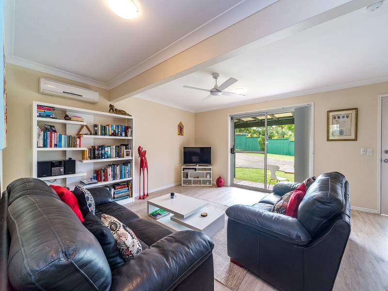 4/27 Ashbourne Terrace, Biggera Waters QLD 4216