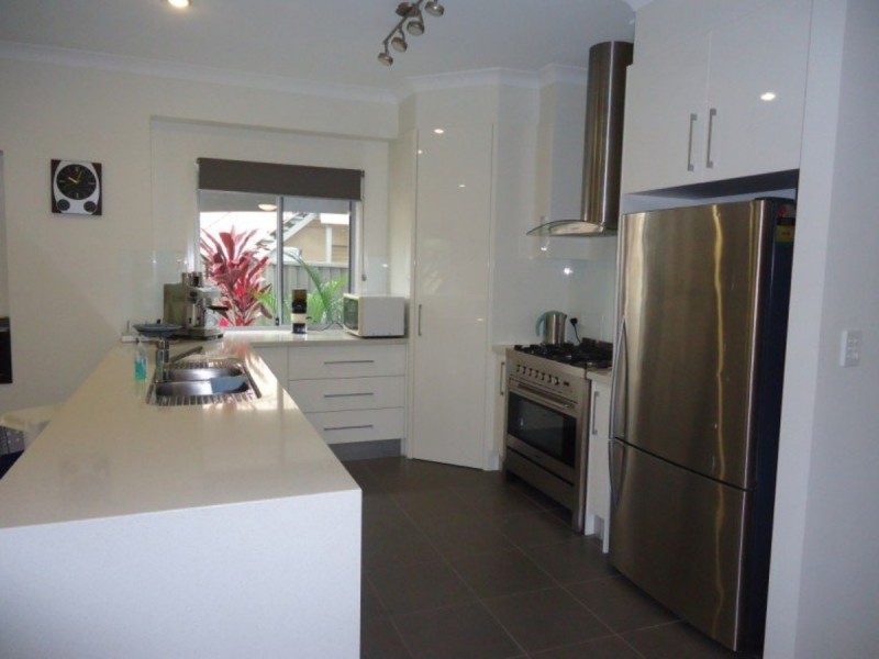 26B Gordon Street, Labrador QLD 4215