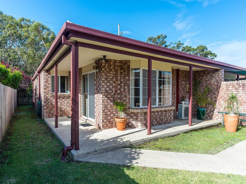 1/20 Kenny Drive, Labrador QLD 4215