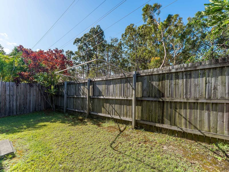 1/20 Kenny Drive, Labrador QLD 4215