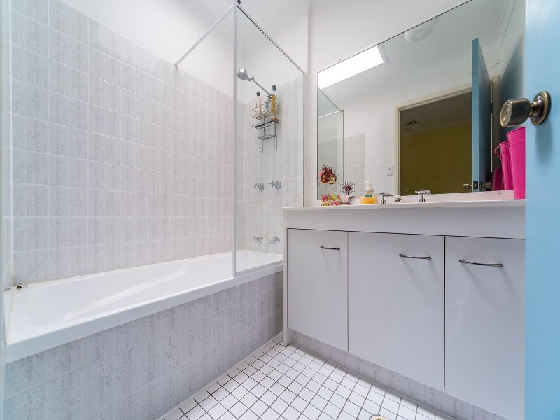 5/79 Government Road, Labrador QLD 4215