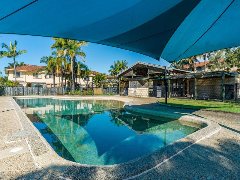 153/31 Usher Avenue, Labrador QLD 4215
