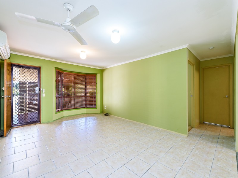 1/18 Hentdale Court, Labrador QLD 4215