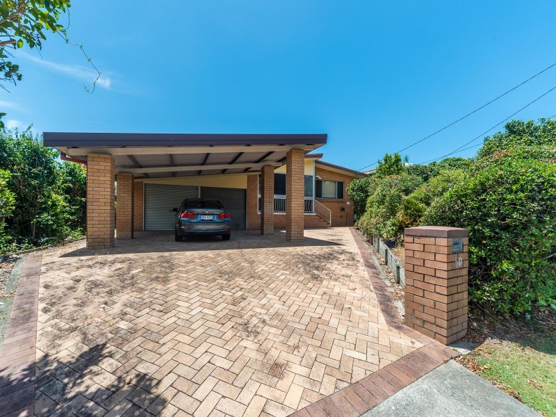 50 Lind Avenue, Southport QLD 4215