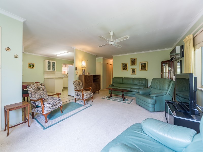 50 Lind Avenue, Southport QLD 4215