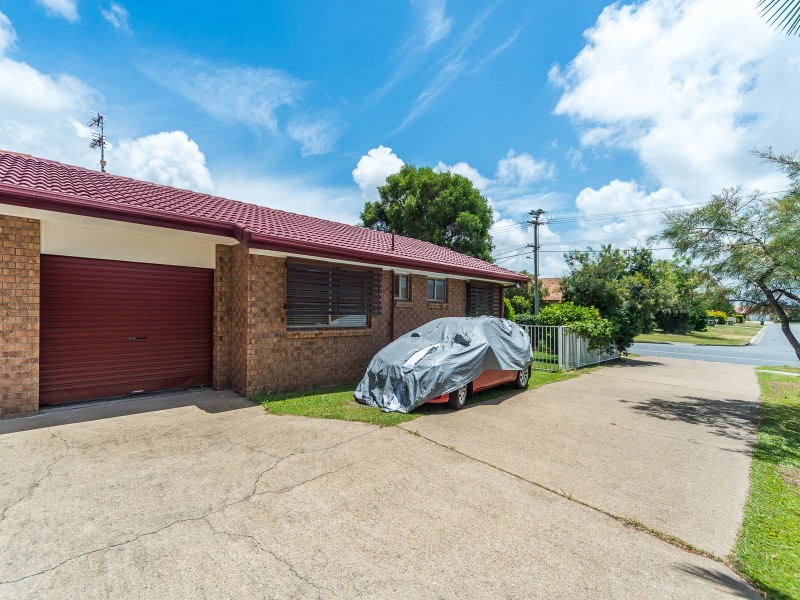 1/144 Whiting Street, Labrador QLD 4215