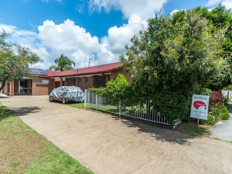 1/144 Whiting Street, Labrador QLD 4215