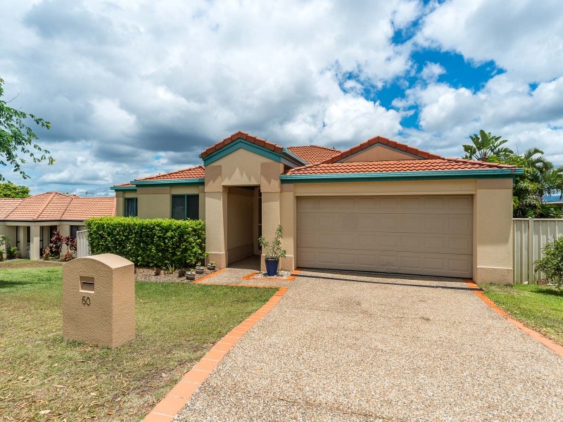 60 Ingles Circuit, Arundel QLD 4214