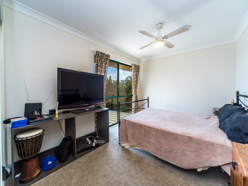 60 Ingles Circuit, Arundel QLD 4214