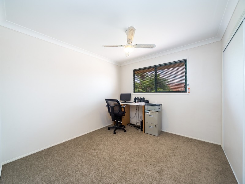 60 Ingles Circuit, Arundel QLD 4214
