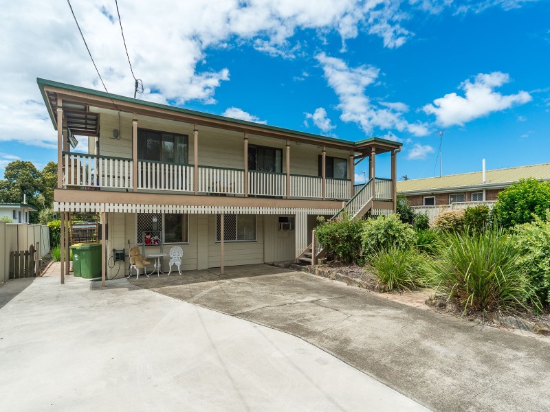 193 Whiting Street, Labrador QLD 4215