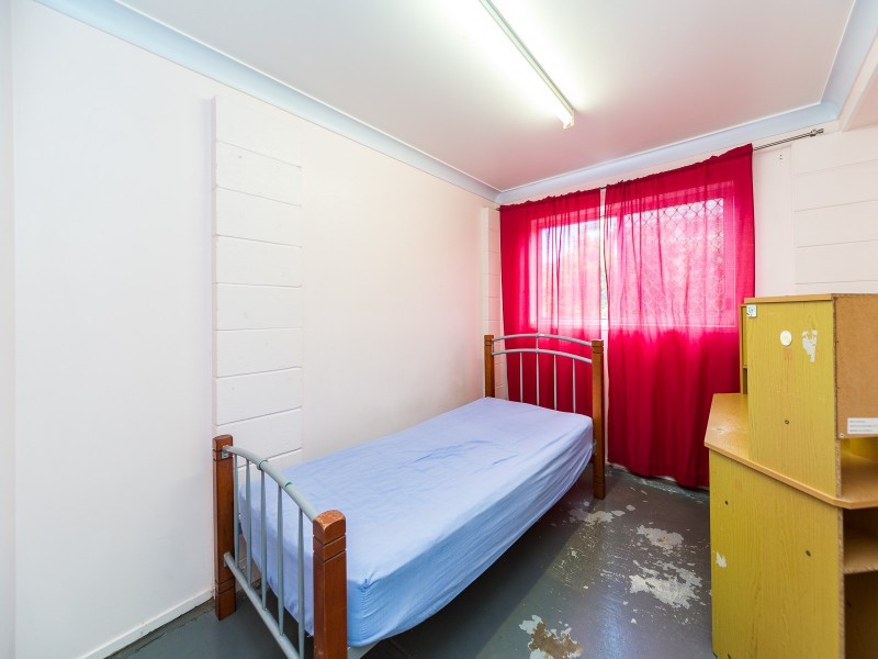 193 Whiting Street, Labrador QLD 4215
