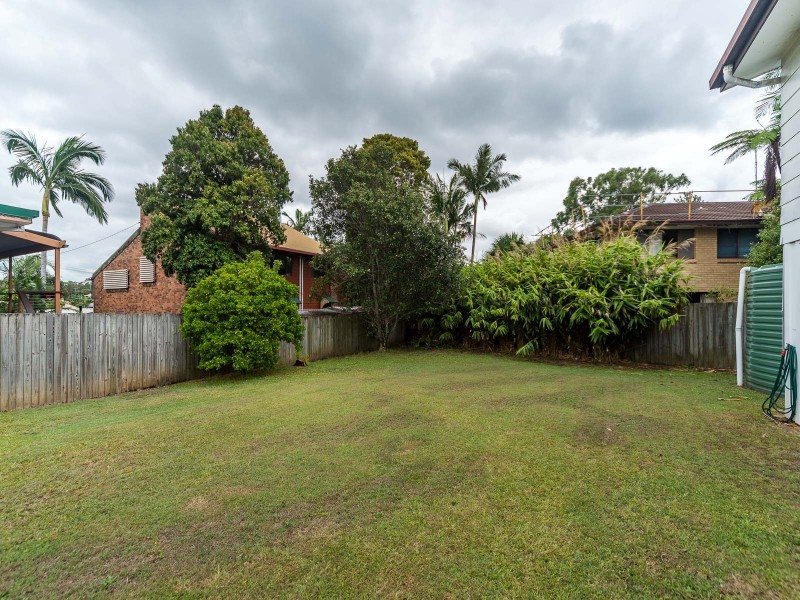 4 Millewa Court, Labrador QLD 4215