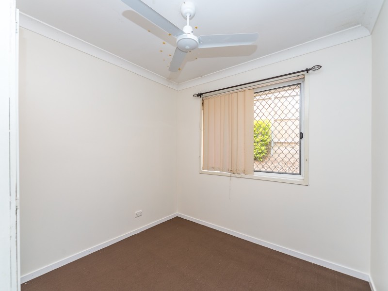 1/2 Hill Court, Labrador QLD 4215